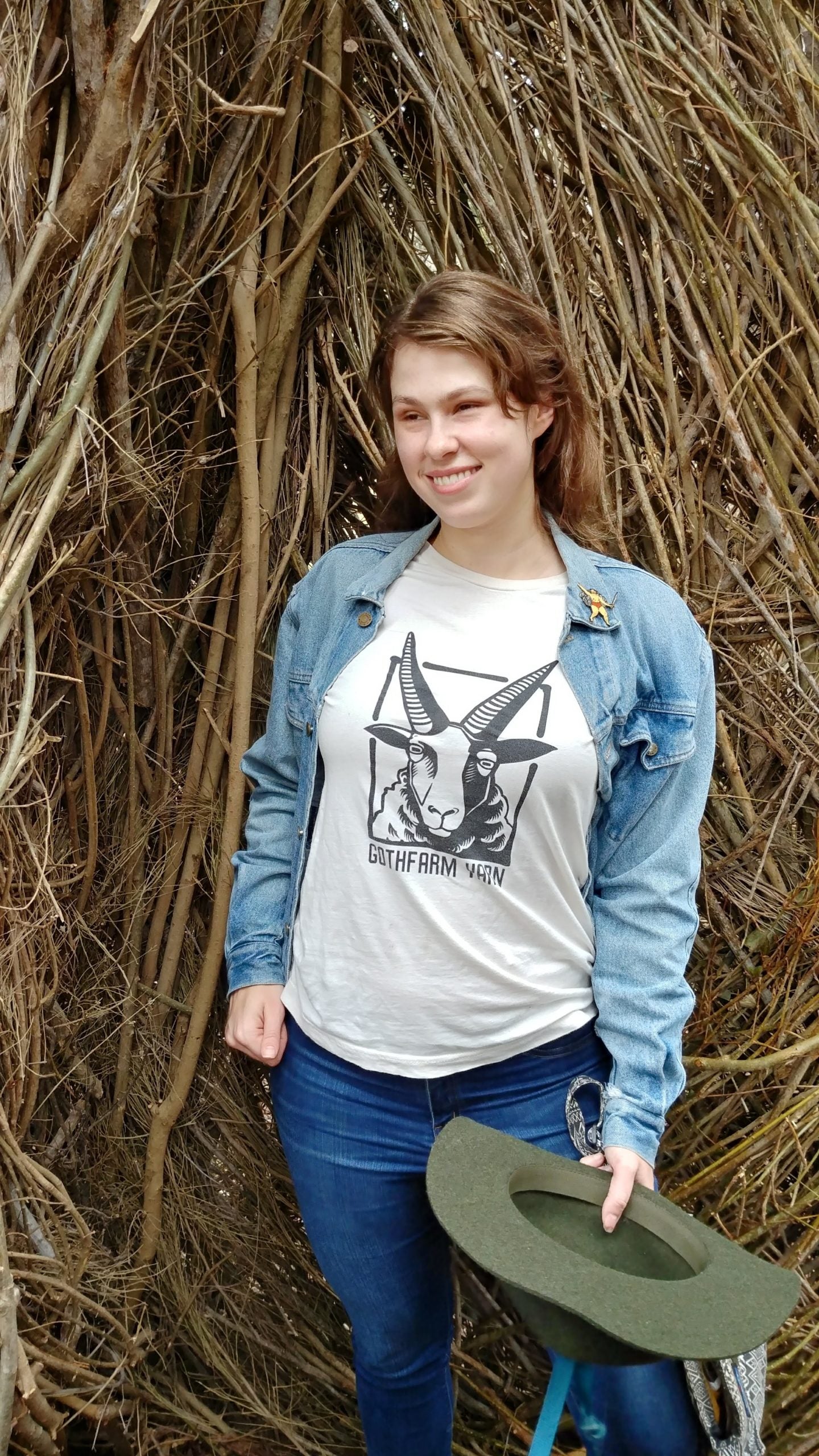 Logo Tee